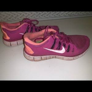 nike running shoes size 7.5